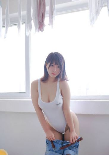 美丽保姆