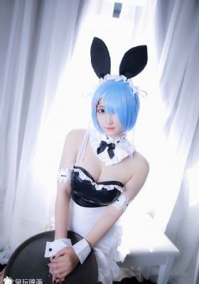 女巨人也要谈恋爱
