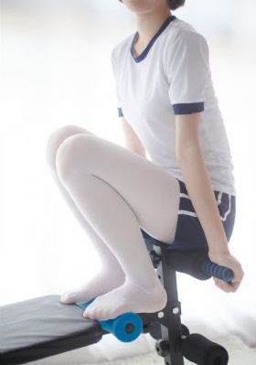 火车上荫蒂添的好舒服图片