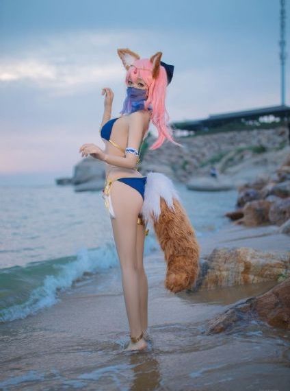 两个小婕子和洗澡hd